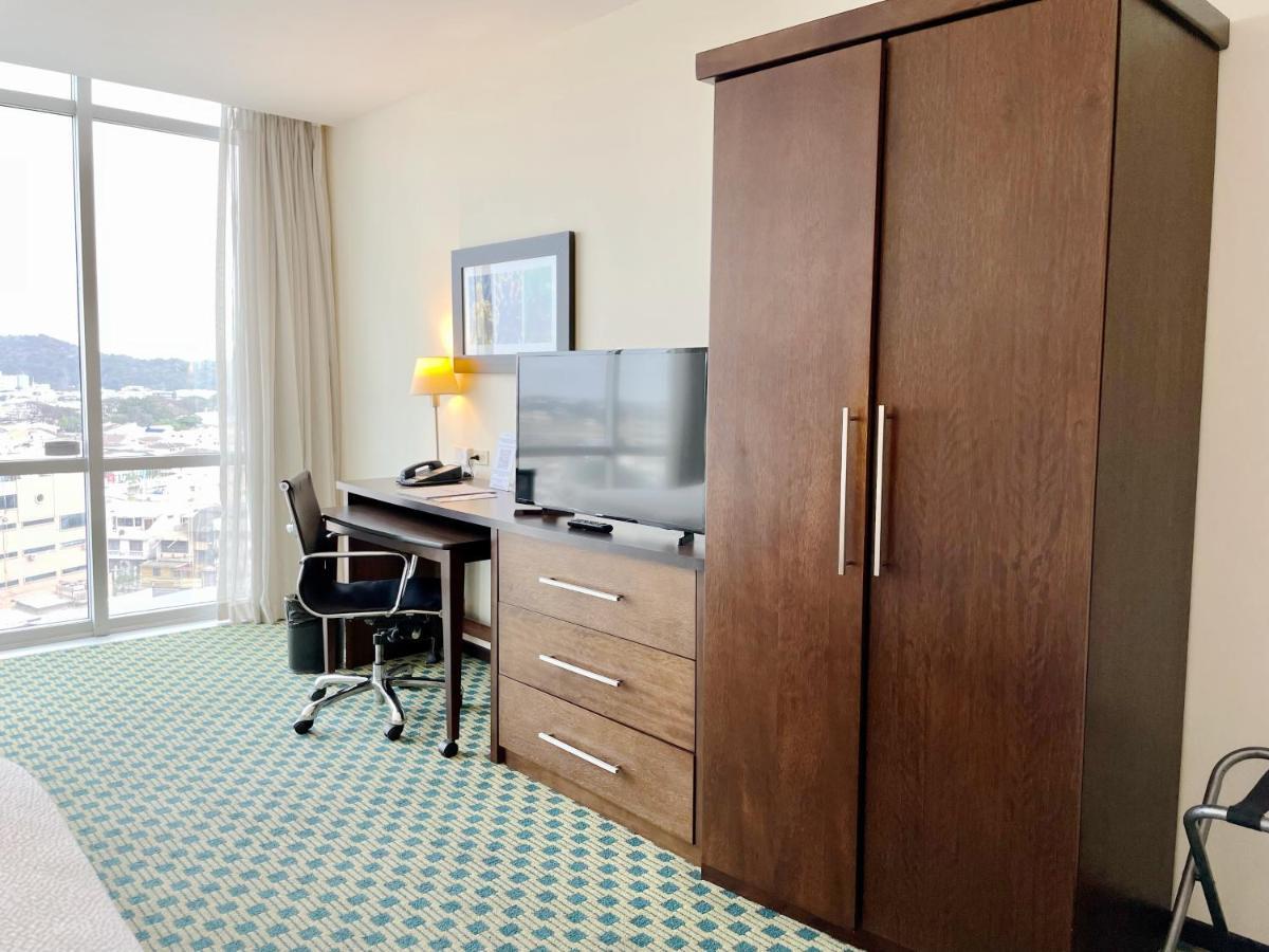 Courtyard By Marriott Guayaquil Hotel Eksteriør billede